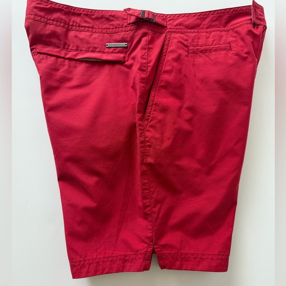 NWT Burberry Brit Red Flat Front Men's Shorts Size M - Picture 5 of 11